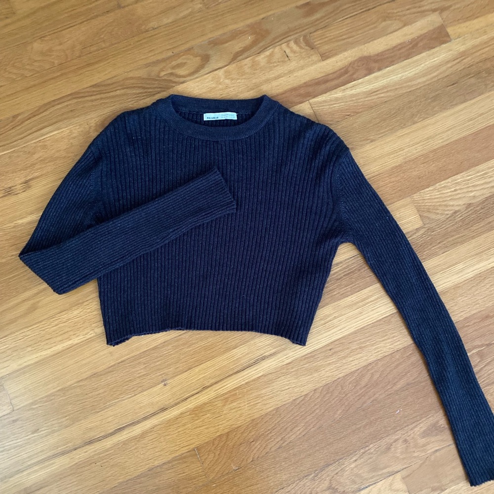 Cute cropped sweater